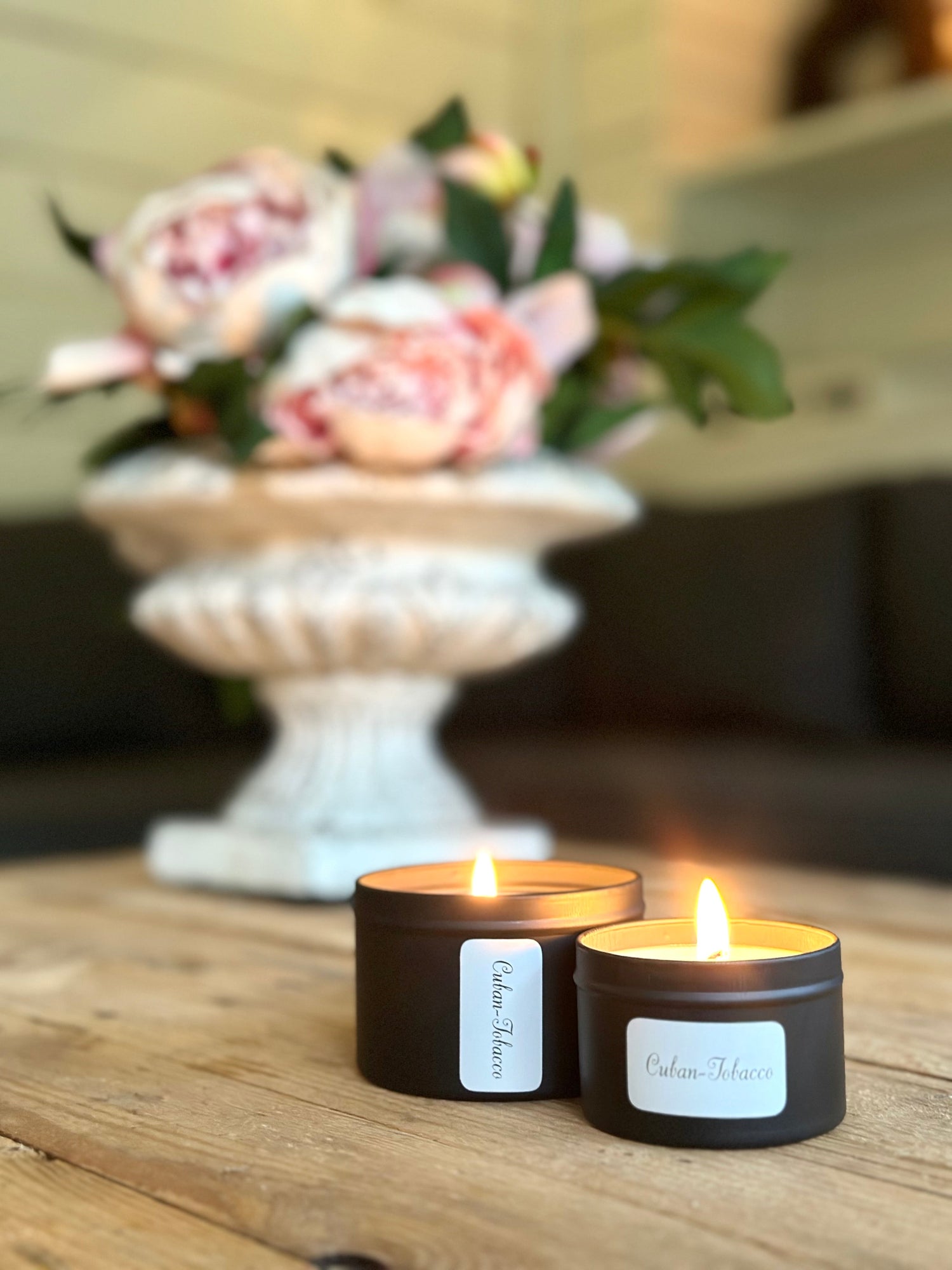 CocoBuzzCandles anti-mug in zwart en rose-goud