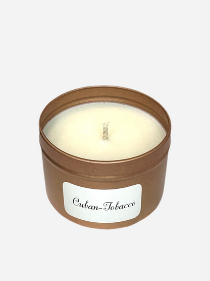 Cocobuzz Anti-Mug Geurkaars in zes heerlijke geuren, gemaakt van natuurlijke kokosolie en raapzaadolie, zonder paraffine, soja, palm, bijenwas of synthetische toevoegingen.